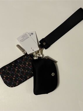 NWT Lululemon Dual Pouch Wristlet
